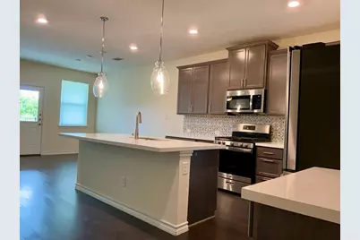 1005 Gurley Cove, Hutto, TX 78634 - Photo 6