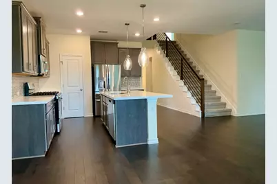 1005 Gurley Cove, Hutto, TX 78634 - Photo 8