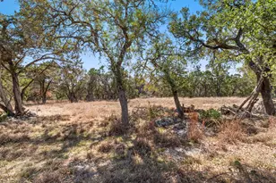 411 Circle Dr, Wimberley, TX 78676 - Photo 8