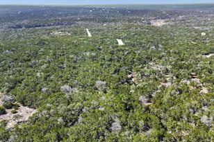 411 Circle Dr, Wimberley, TX 78676 - Photo 32