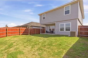 293 Ebbsfleet Dr, Uhland, TX 78640 - Photo 4