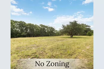 227 Henderson Lane, Lockhart, TX 78644 - Photo 4