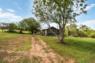 227 Henderson Lane, Lockhart, TX 78644 - Photo 14