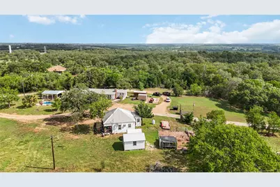 227 Henderson Lane, Lockhart, TX 78644 - Photo 6