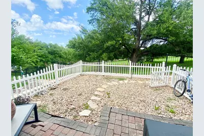 1818 S Lakeshore Drive #7, Austin, TX 78741 - Photo 26