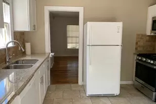 819 E 31st St, Austin, TX 78705 - Photo 6