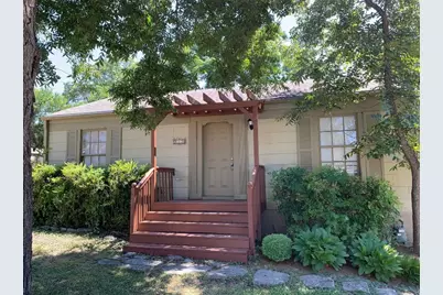 819 E 31st Street, Austin, TX 78705 - Photo 1