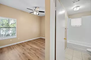 712 Graham Pl, Austin, TX 78705 - Photo 22
