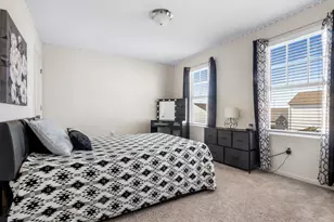 101 Magnum Force Dr, Jarrell, TX 76537 - Photo 24