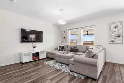 101 Magnum Force Drive, Jarrell, TX 76537 - Photo 14