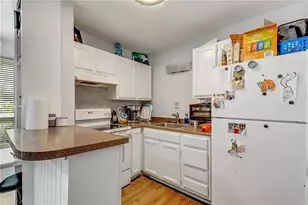 1000 W 26th St, Austin, TX 78705 - Photo 6