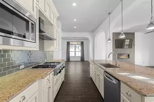 114 Cimarron Hills Trail E, Georgetown, TX 78628 - Photo 10