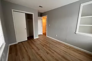 8802 Little Walnut Dr, Austin, TX 78753 - Photo 14