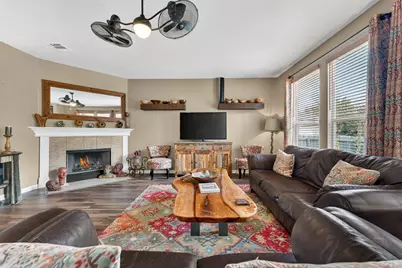 1403 Melissa Oaks Lane, Austin, TX 78744 - Photo 24