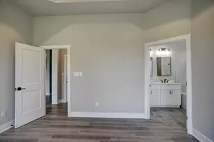 185 Nuuanu Ln, Bastrop, TX 78602 - Photo 18