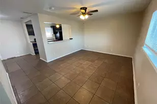 6253 Manor Rd, Austin, TX 78723 - Photo 1