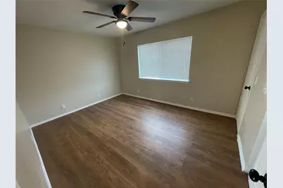 6253 Manor Road #B, Austin, TX 78723 - Photo 4