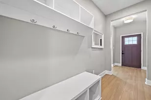 17305 Lake Wood Cir, Dripping Springs, TX 78620 - Photo 6