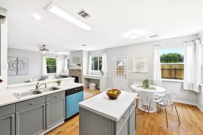 708 Holly Court, Pflugerville, TX 78660 - Photo 10