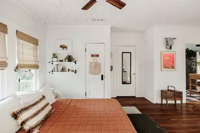 703 E 45th 1/2 Street, Austin, TX 78751 - Photo 22