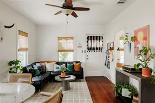 703 E 45th 1/2 St, Austin, TX 78751 - Photo 4