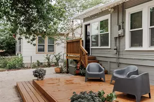703 E 45th 1/2 St, Austin, TX 78751 - Photo 34