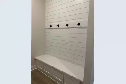 236 E Luna Blue Lane, Jarrell, TX 76537 - Photo 10