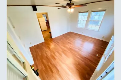 365 E Irby Street, Beaumont, TX 77705 - Photo 2