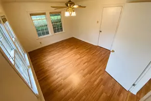 365 E Irby St, Beaumont, TX 77705 - Photo 8