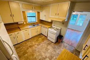 365 E Irby St, Beaumont, TX 77705 - Photo 6