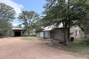 236 A Piney Ridge Dr, Bastrop, TX 78602 - Photo 2