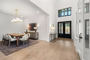 136 Baldovino Skyway, Lakeway, TX 78738 - Photo 4