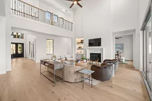 136 Baldovino Skyway, Lakeway, TX 78738 - Photo 6