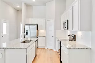 1020 Staglin St, Buda, TX 78610 - Photo 10