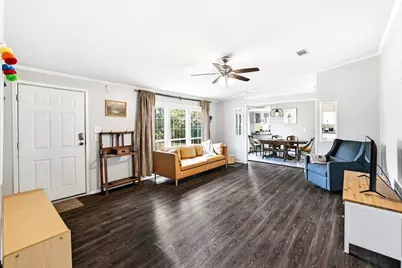 159 Farris Lane, Smithville, TX 78957 - Photo 8