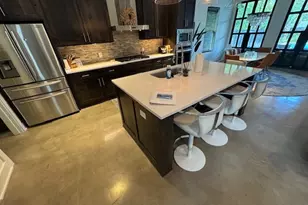 510 Krebs Ln, Austin, TX 78704 - Photo 4