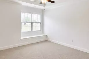 1019 Powell St, Kyle, TX 78640 - Photo 8