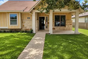 1019 Powell St, Kyle, TX 78640 - Photo 1
