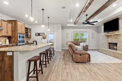 161 Greg Lane, Jarrell, TX 76537 - Photo 8