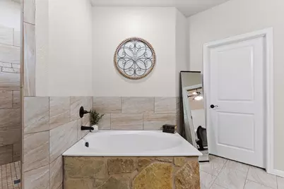 161 Greg Lane, Jarrell, TX 76537 - Photo 30