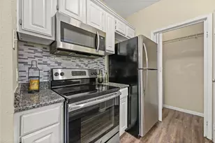 12166 Metric Blvd, Austin, TX 78758 - Photo 6