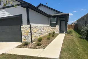 118 Two Bits Ln, Elgin, TX 78621 - Photo 4