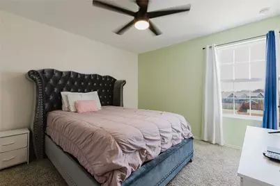 504 N Thunderstorm Avenue, Lockhart, TX 78644 - Photo 18
