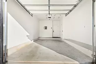 2009 Winsted Ln, Austin, TX 78703 - Photo 32