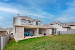 112 Hollytree Ct, Georgetown, TX 78628 - Photo 34