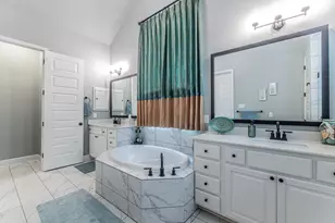 112 Hollytree Ct, Georgetown, TX 78628 - Photo 16