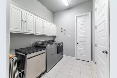 112 Hollytree Court, Georgetown, TX 78628 - Photo 32