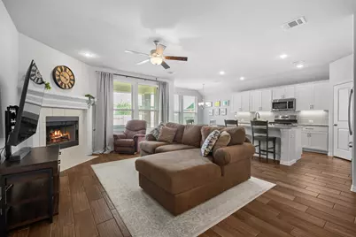 4174 Kingsley Avenue, Round Rock, TX 78681 - Photo 2