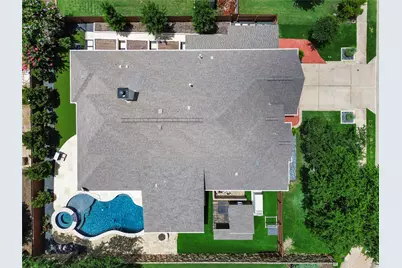 201 Arrezo Lane, Georgetown, TX 78628 - Photo 30