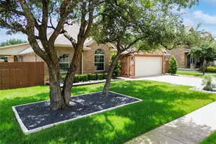 201 Arrezo Ln, Georgetown, TX 78628 - Photo 32